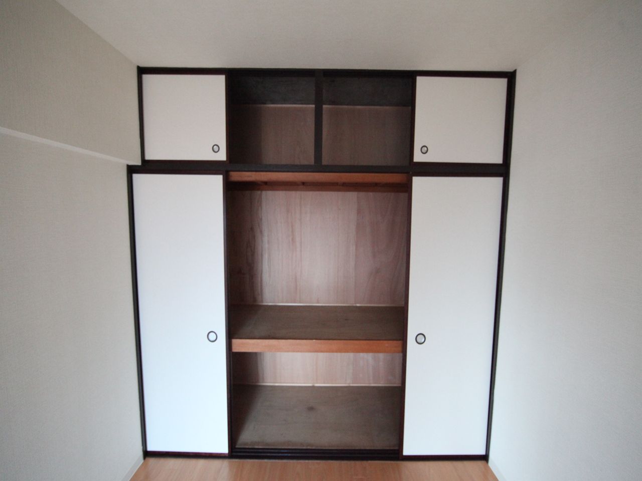 Receipt. Receipt Armoire Storage rich have