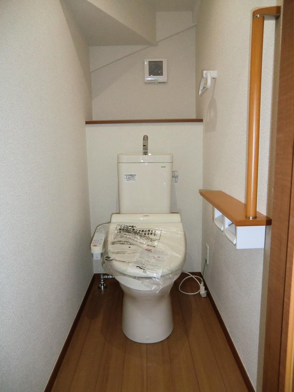 Toilet. ◇ toilet ◇  1st floor ・ Second floor  Bidet  With auto-off function  