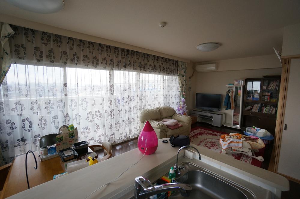 Living. Indoor (12 May 2013) Shooting