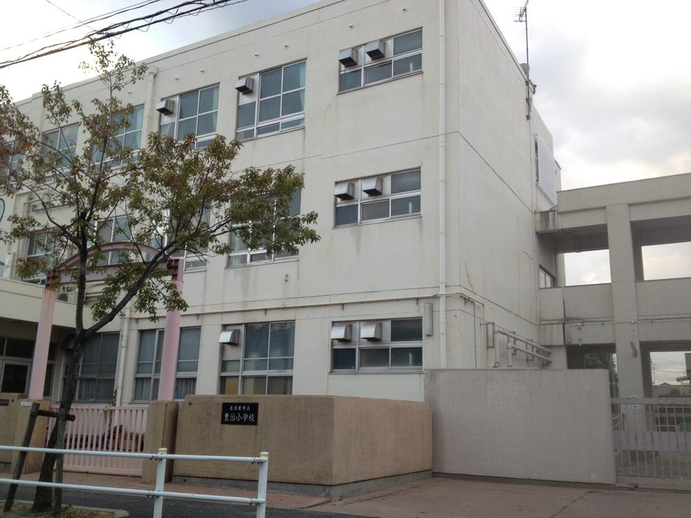 Primary school. Toyoharu until elementary school 1426m