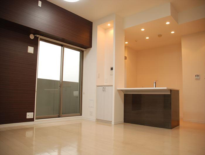 Living. About 16.8 Pledge of spacious LDK