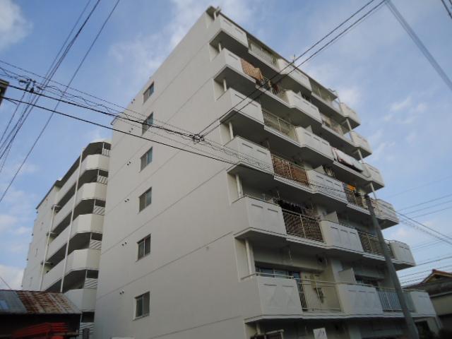 Local appearance photo. Shooting from the southwest side