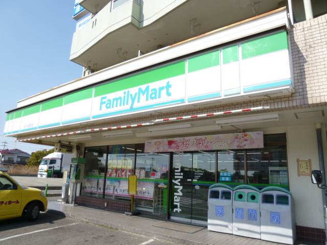 Convenience store. FamilyMart Matsushita housing before store up (convenience store) 437m