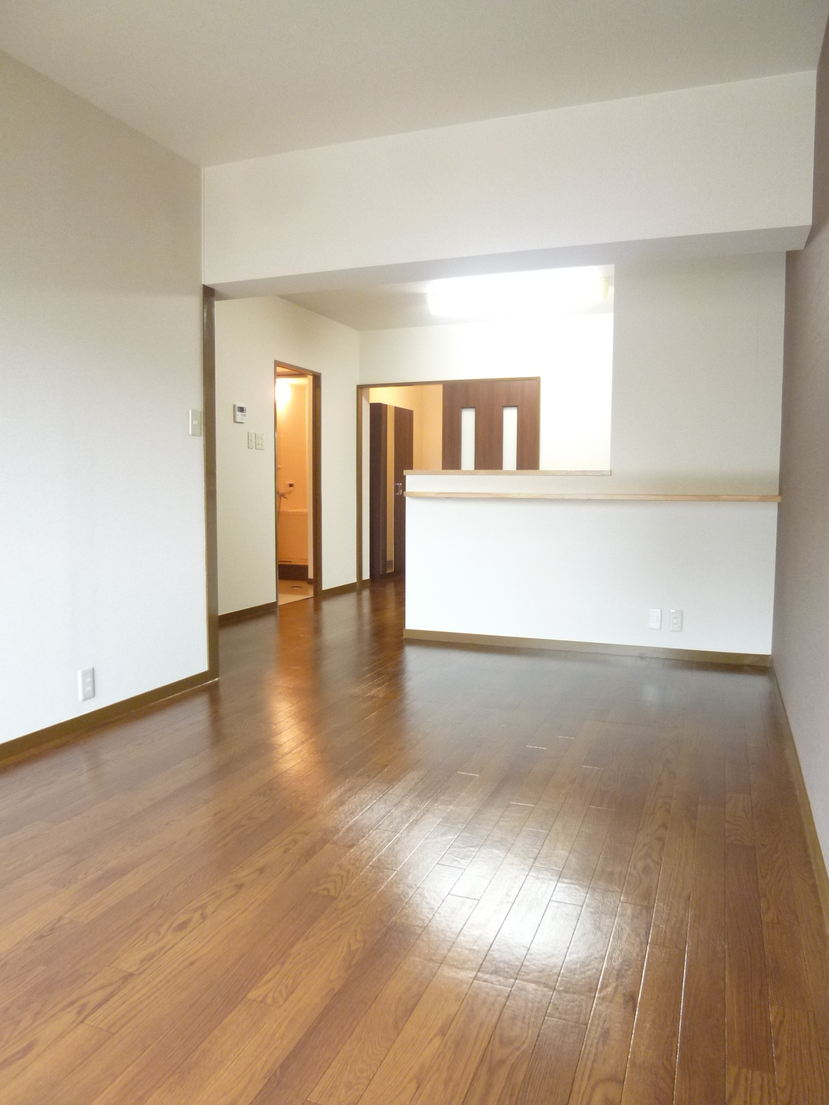 Living and room. LDK13.8 Pledge ☆ Spacious is