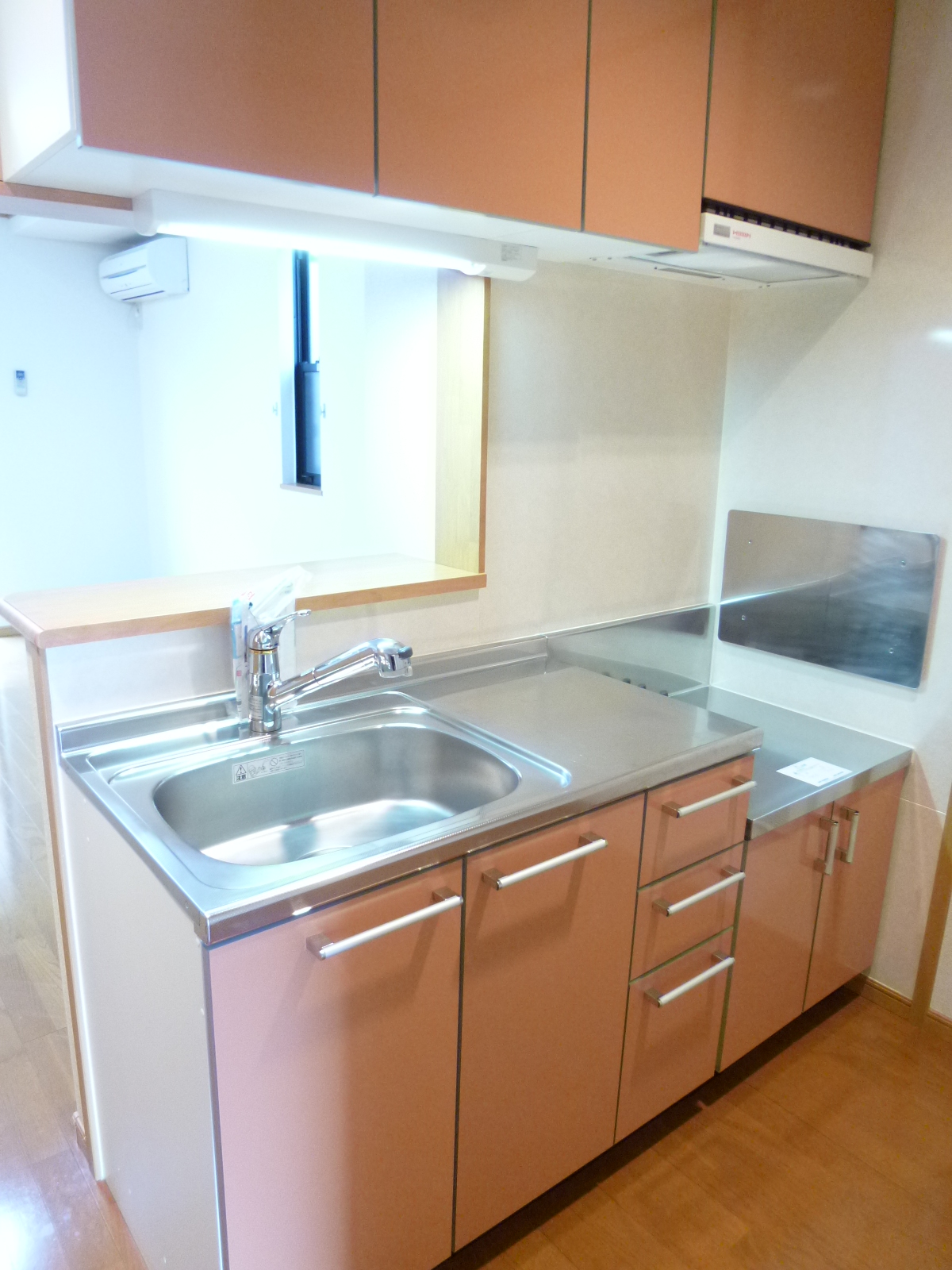 Kitchen. ^^ That are equipped with the popular face-to-face counter kitchen