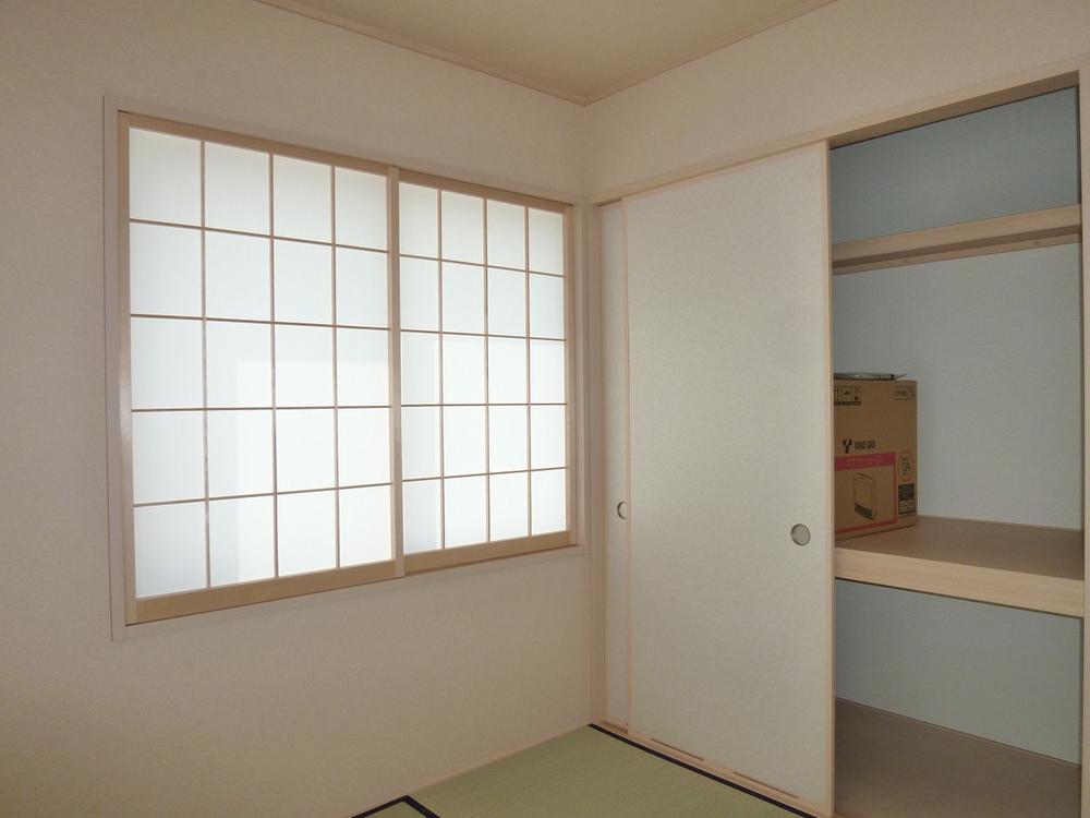 Receipt.  ◆ Japanese-style room with closet ◆ 