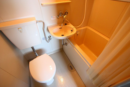 Bath. Your easy-to-clean toilet ・ bathroom