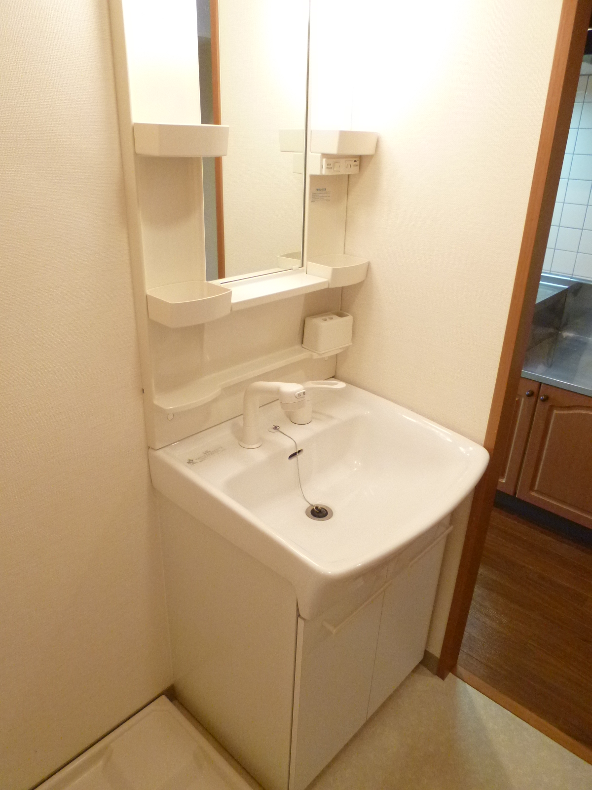 Washroom. Shower dresser is very convenient ^^