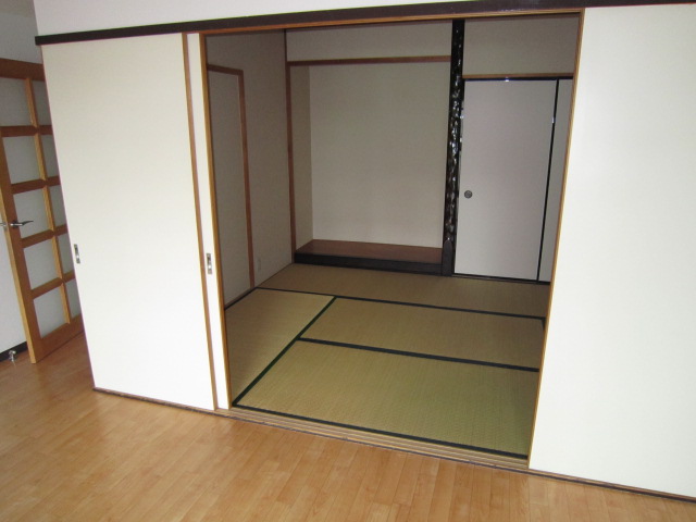 Other room space