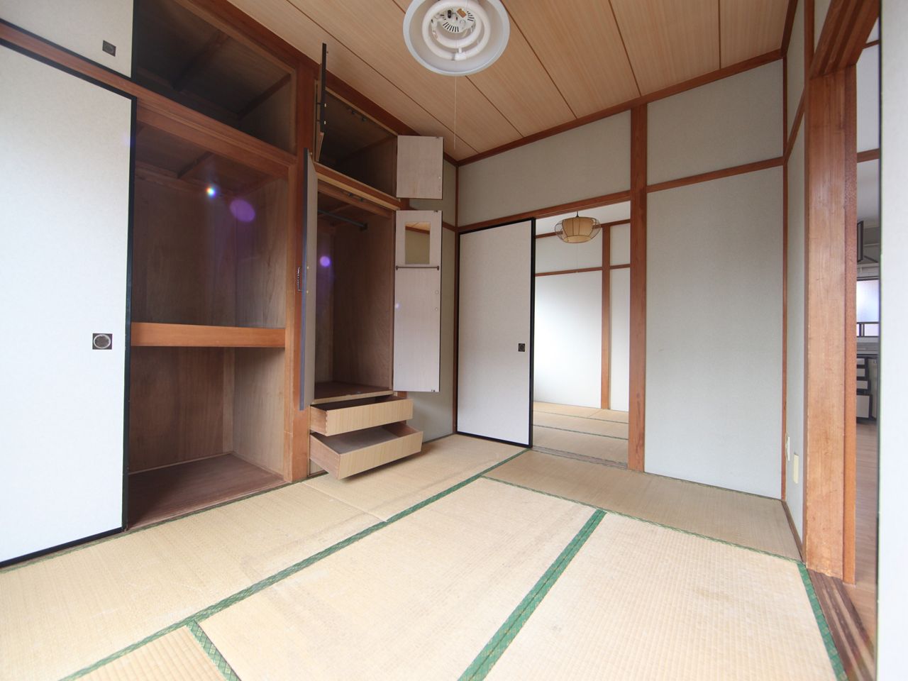 Other room space. Japanese-style room 6 quires With closet (storage rich have)