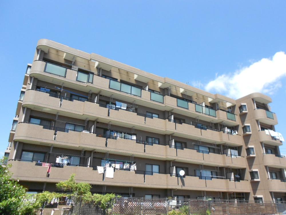 Local appearance photo. Building southeast side appearance (August 2013) Shooting