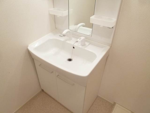 Washroom. Shampoo dresser ☆ (Photo image)