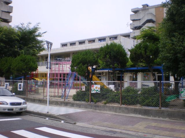 kindergarten ・ Nursery. Nakajima nursery school (kindergarten ・ 130m to the nursery)