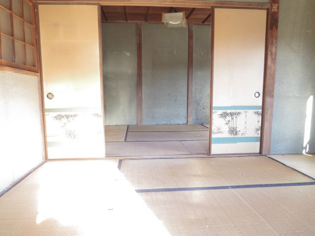 Other room space. Second floor south Japanese-style room