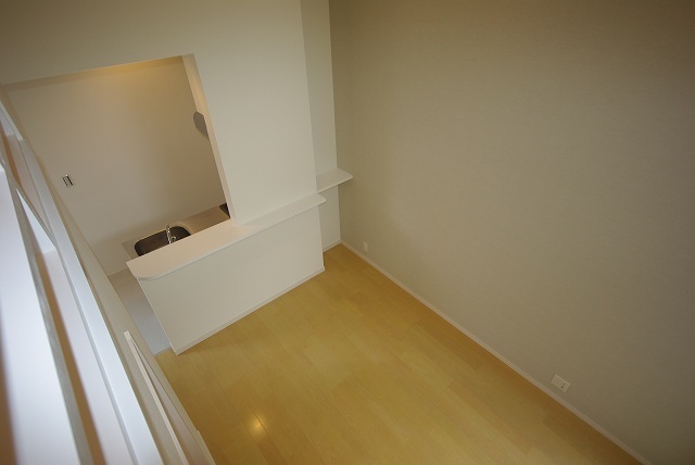 Living and room. Western-style viewed from the loft. 