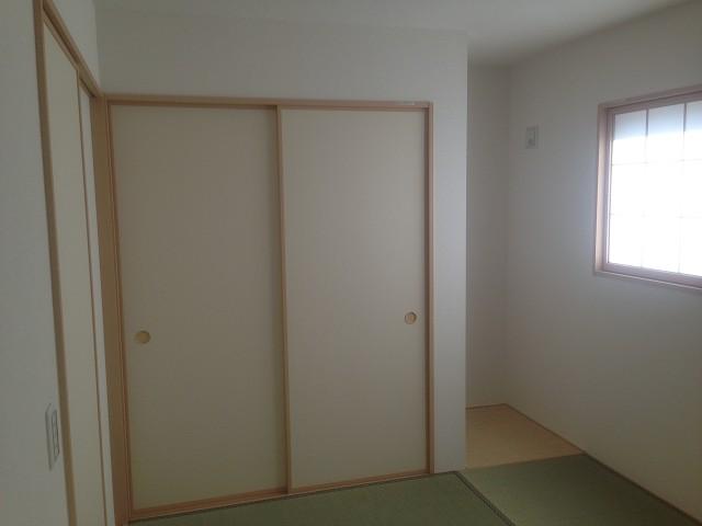 Non-living room. Building 2 Relaxation of Japanese-style room