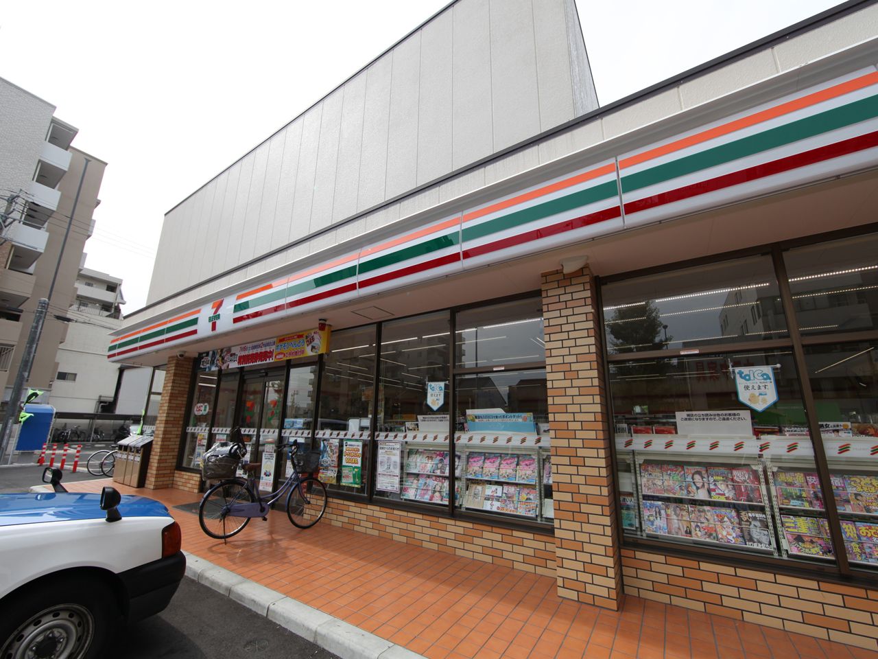 Convenience store. Seven-Eleven Nagoya Taikotori 4-chome up (convenience store) 287m