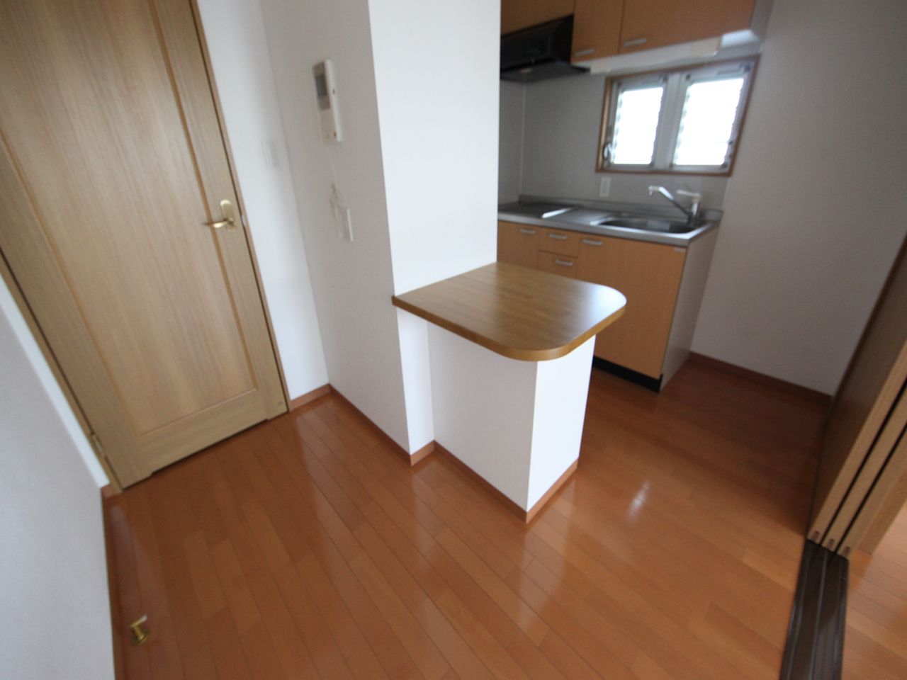 Other room space. DK5.1 Pledge System kitchen With counter