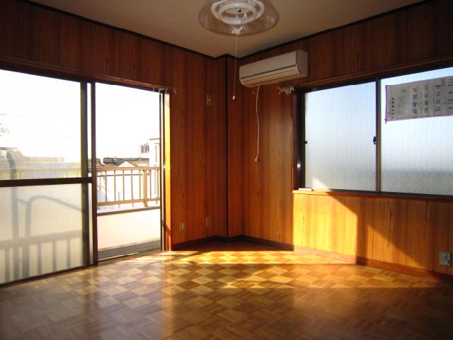 Living and room
