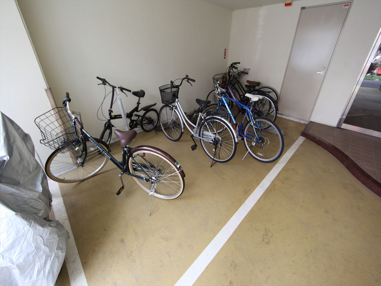 Other common areas. With bicycle parking lot