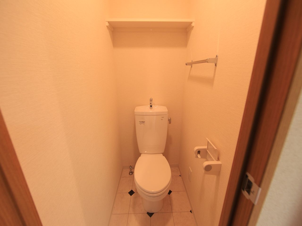 Toilet. Warm water washing toilet seat mounting Allowed