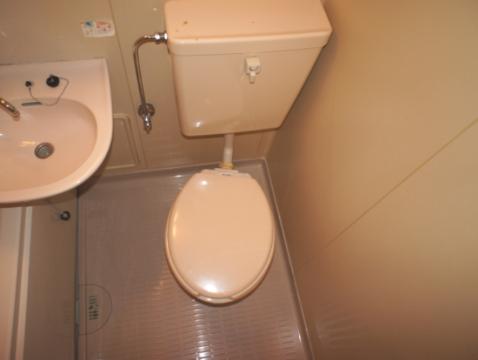 Other room space. toilet seat