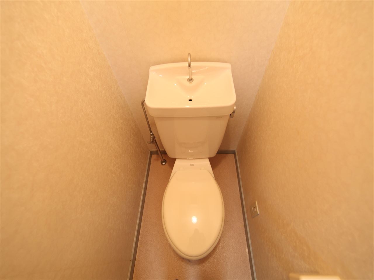 Toilet. Toilet (bath ・ Another toilet)