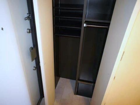 Other room space. Cupboard