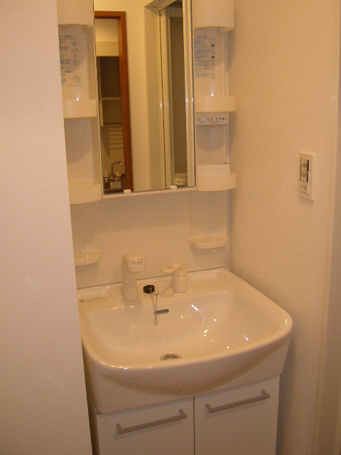 Washroom. Shampoo dresser ※ It will be the same type of room image.