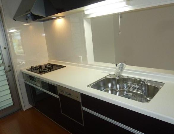 Kitchen. The company other property specification 