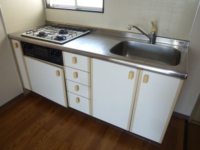 Kitchen. Gas stove is a three-necked.