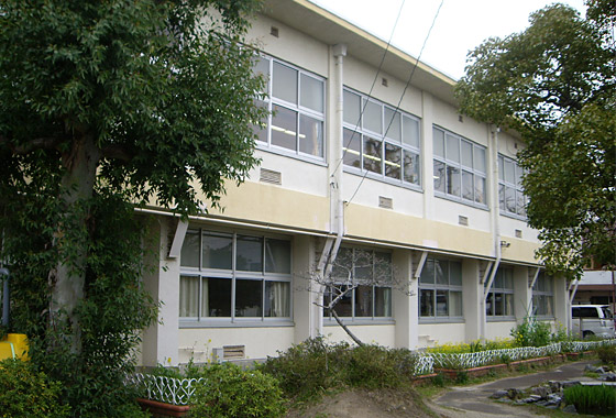 Primary school. 243m to Nagoya Municipal Iwatsuka elementary school (elementary school)