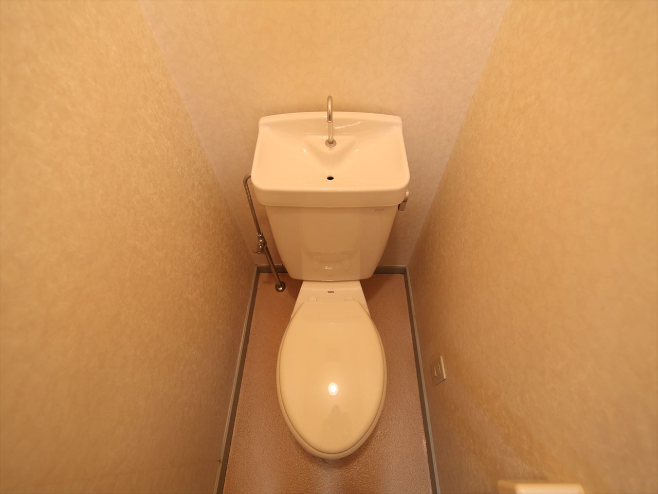 Toilet. Western-style toilet (bath ・ Another toilet)