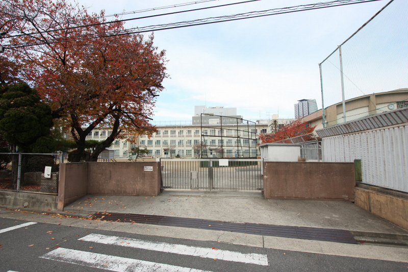 Primary school. Makino 397m up to elementary school (elementary school)