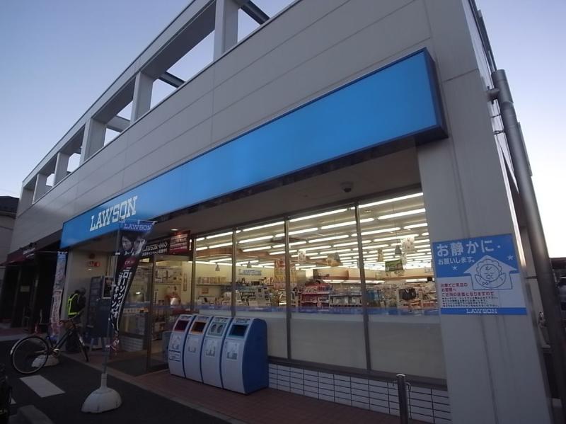 Convenience store. Lawson plus Iwatsukahontori Sanchome store up (convenience store) 328m