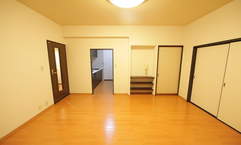 Living and room. LDK12 Pledge You can use spacious. 