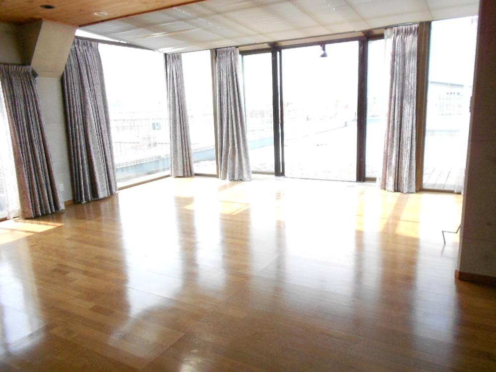 Non-living room. 5 Kaiyoshitsu (March 2013) Shooting