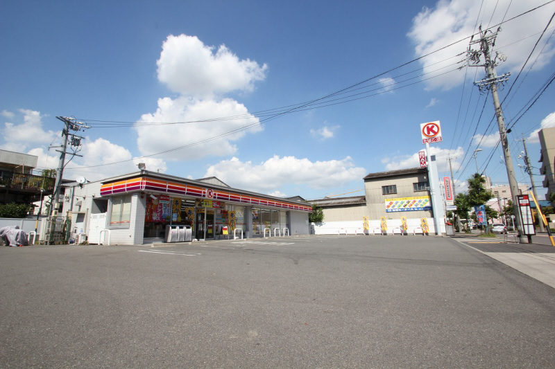 Convenience store. Circle K Nakamura Iwagami the town store (convenience store) to 160m