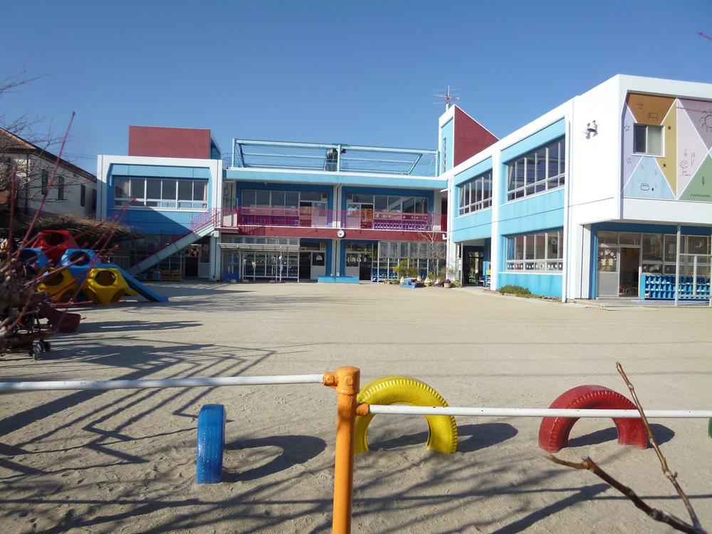 kindergarten ・ Nursery. Iwatsuka 416m until the first kindergarten