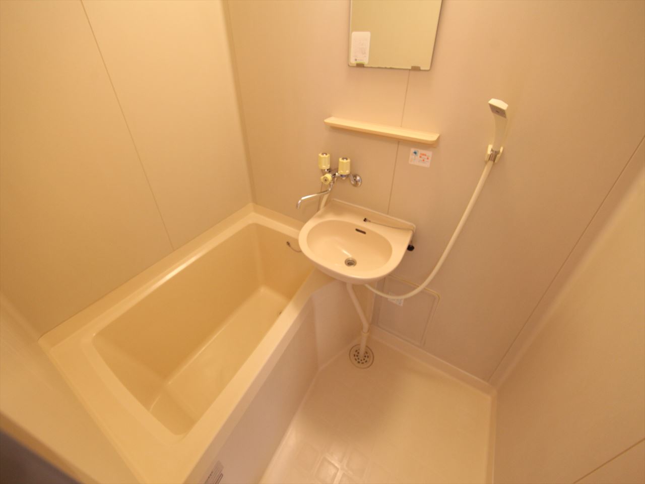 Bath. Bathroom (bath ・ Another toilet)