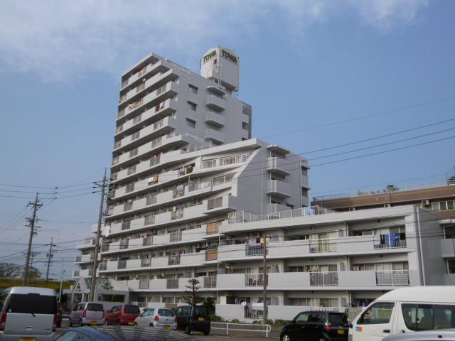 Local appearance photo. Local (11 May 2013) Shooting