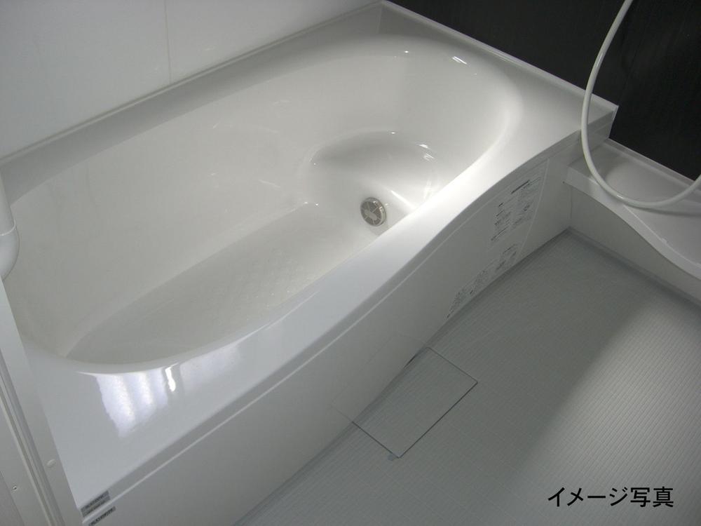 Same specifications photo (bathroom).  ◆ Bathroom ventilation dryer with ◆ 