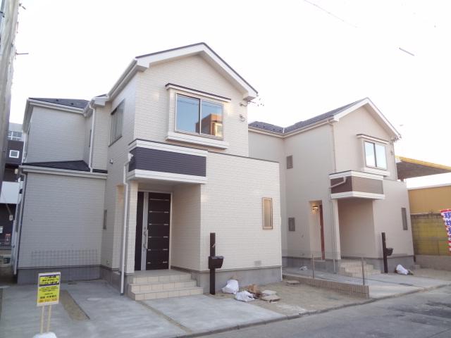 Local appearance photo. Building imposing completed. Possible preview.