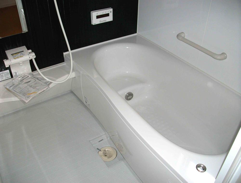 Same specifications photo (bathroom).  ◆ The seller Construction example photo (bathroom)