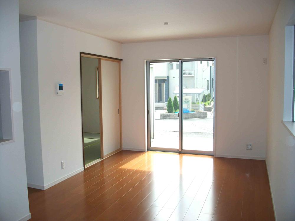 Same specifications photos (living). ◇ same seller Example of construction photos (living)