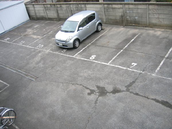 Parking lot