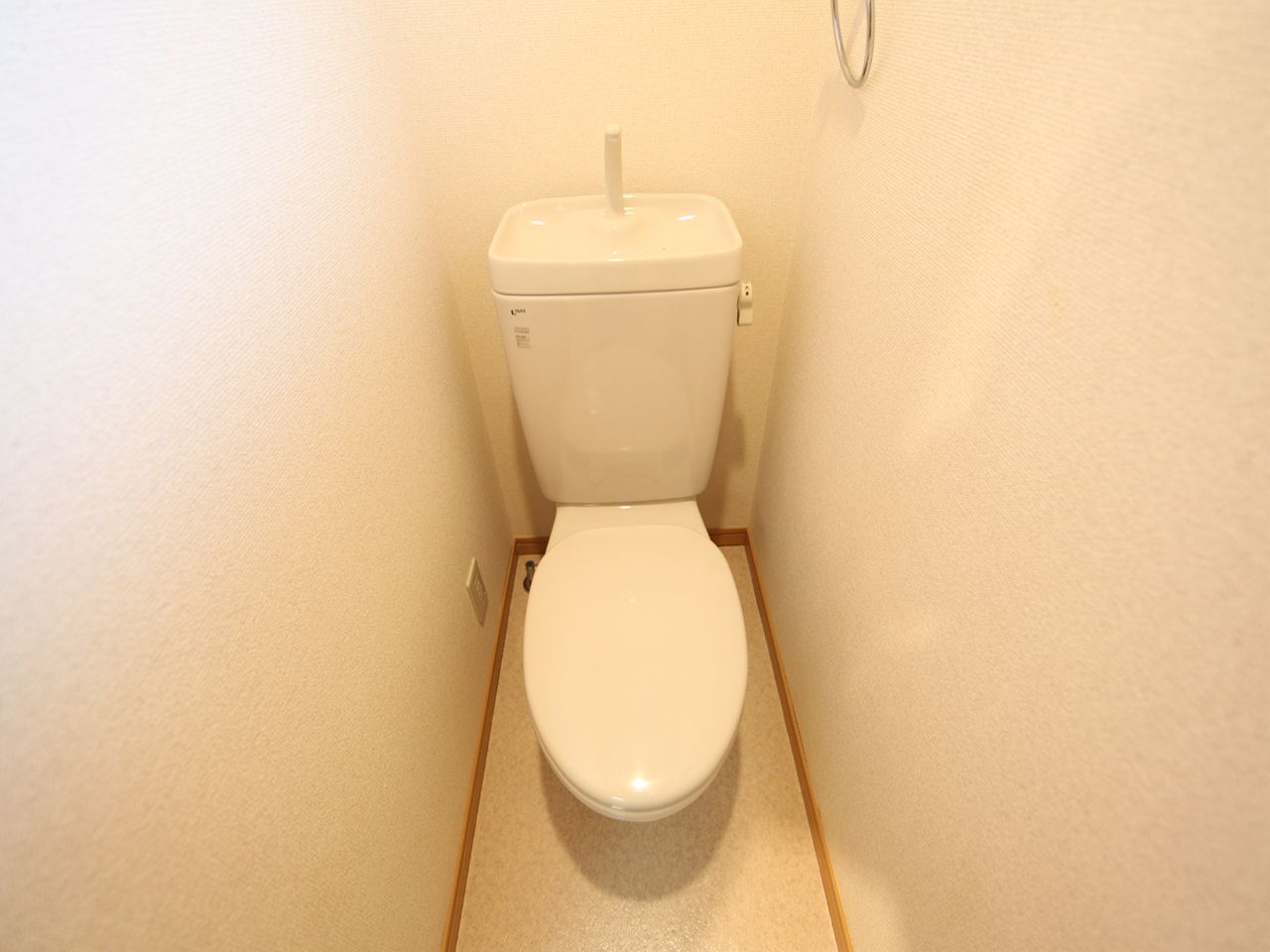 Toilet. toilet bus ・ Restroom Warm water washing heating toilet seat installation Allowed