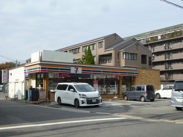 Convenience store. Seven-Eleven 420m to Nagoya Sasazuka Machiten (convenience store)