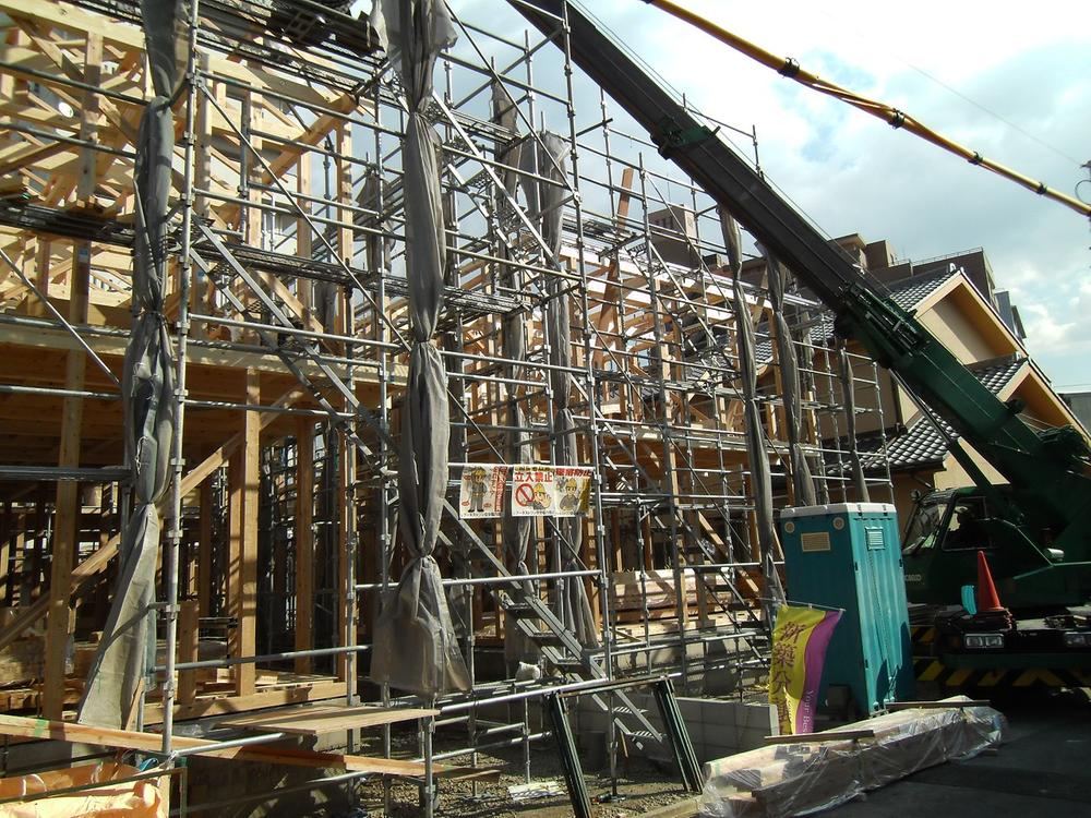Local appearance photo. Building 3