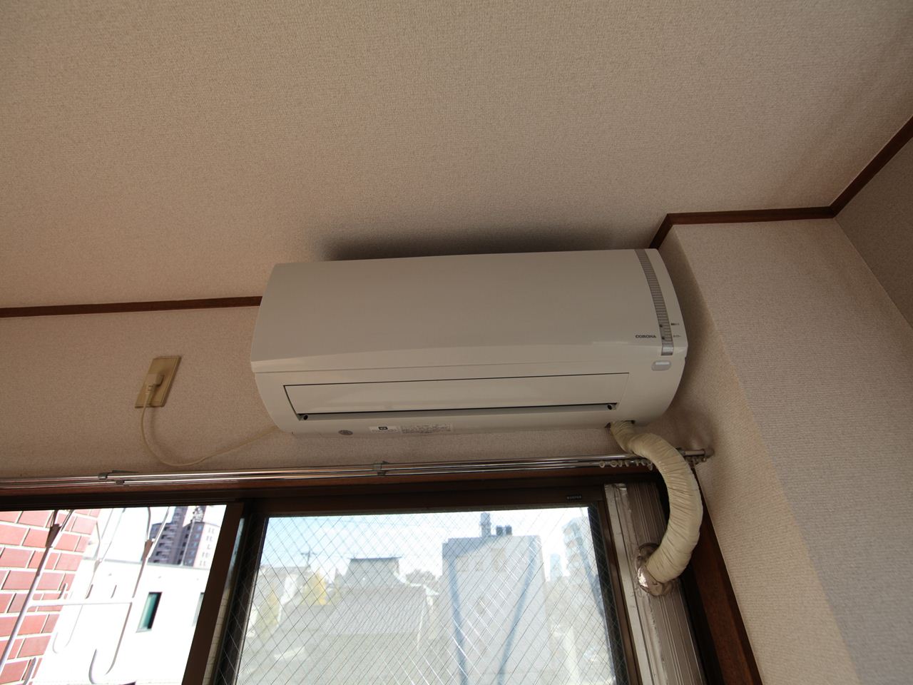 Other Equipment. Air conditioning (cooling ・ heating) You can furniture k dono available